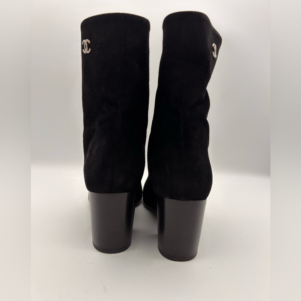 CHANEL Black Suede CC Calfskin Short Boots Made in Italy Size 38 Box Dustbags - Picture 12 of 15